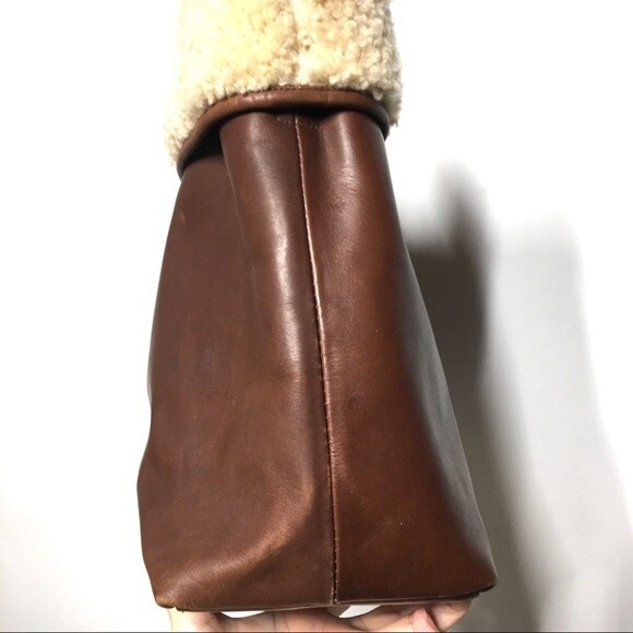 Jennifer Graham Sherpa Lined Leather Shoulder Bag - Picture 5 of 16